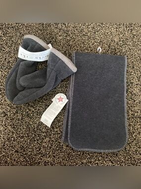 Neck Works Dark Gray Fleece Scarf and Mittens Set NWT